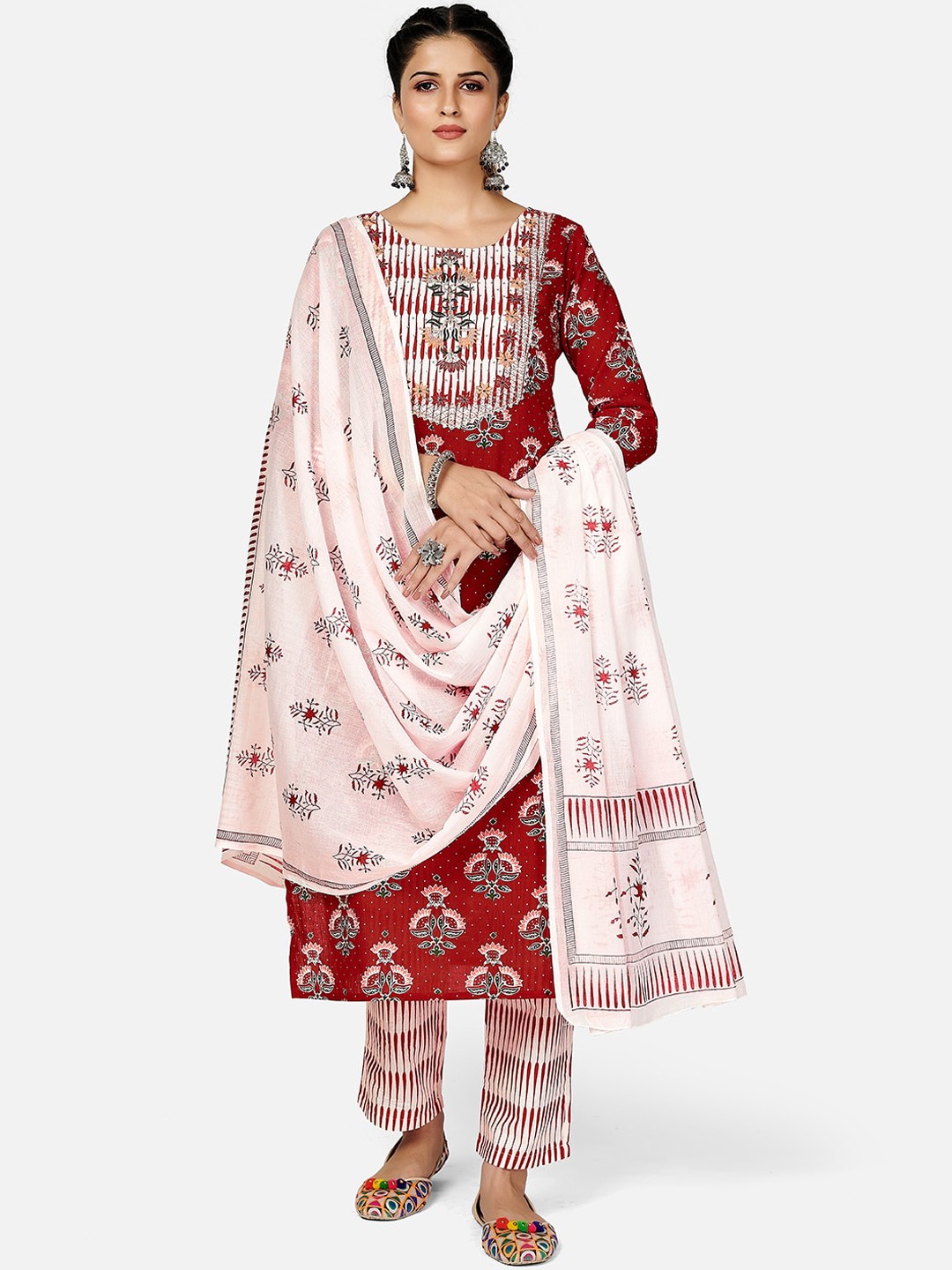 Vbuyz Women Red Floral Printed Layered Thread Work Pure Cotton Kurti with Trousers & With Dupatta
Vbuyz Women Red Floral Printed Layered Thread Work Pure Cotton Kurti with Trousers & With Dupatta