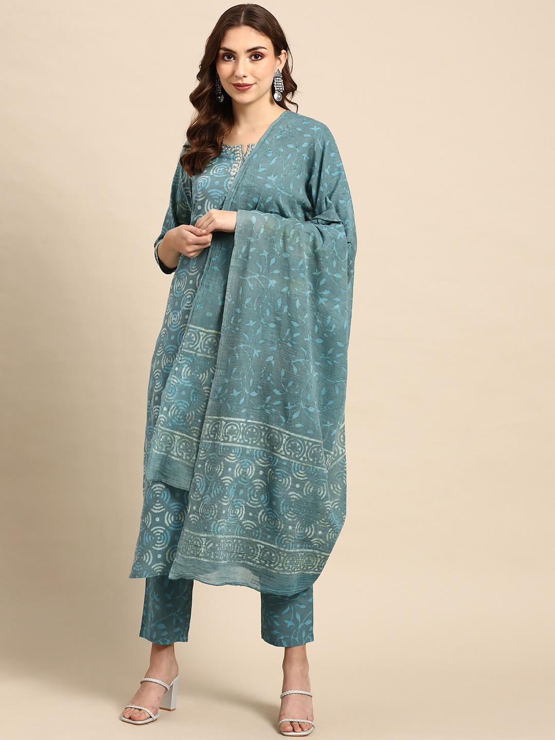 Prakrti Women Teal Ethnic Motifs Printed Mirror Work Pure Cotton Kurta with Trousers & With Dupatta
Prakrti Women Teal Ethnic Motifs Printed Mirror Work Pure Cotton Kurta with Trousers & With Dupatta