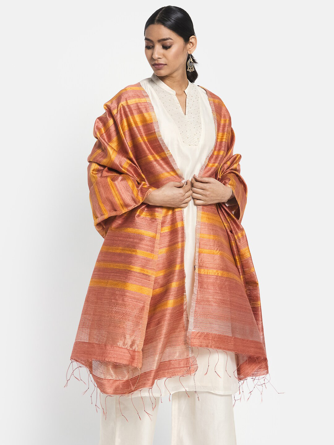 Fabindia Rose Gold & Orange Woven Design Pure Silk Dupatta
Fabindia Rose Gold & Orange Woven Design Pure Silk Dupatta