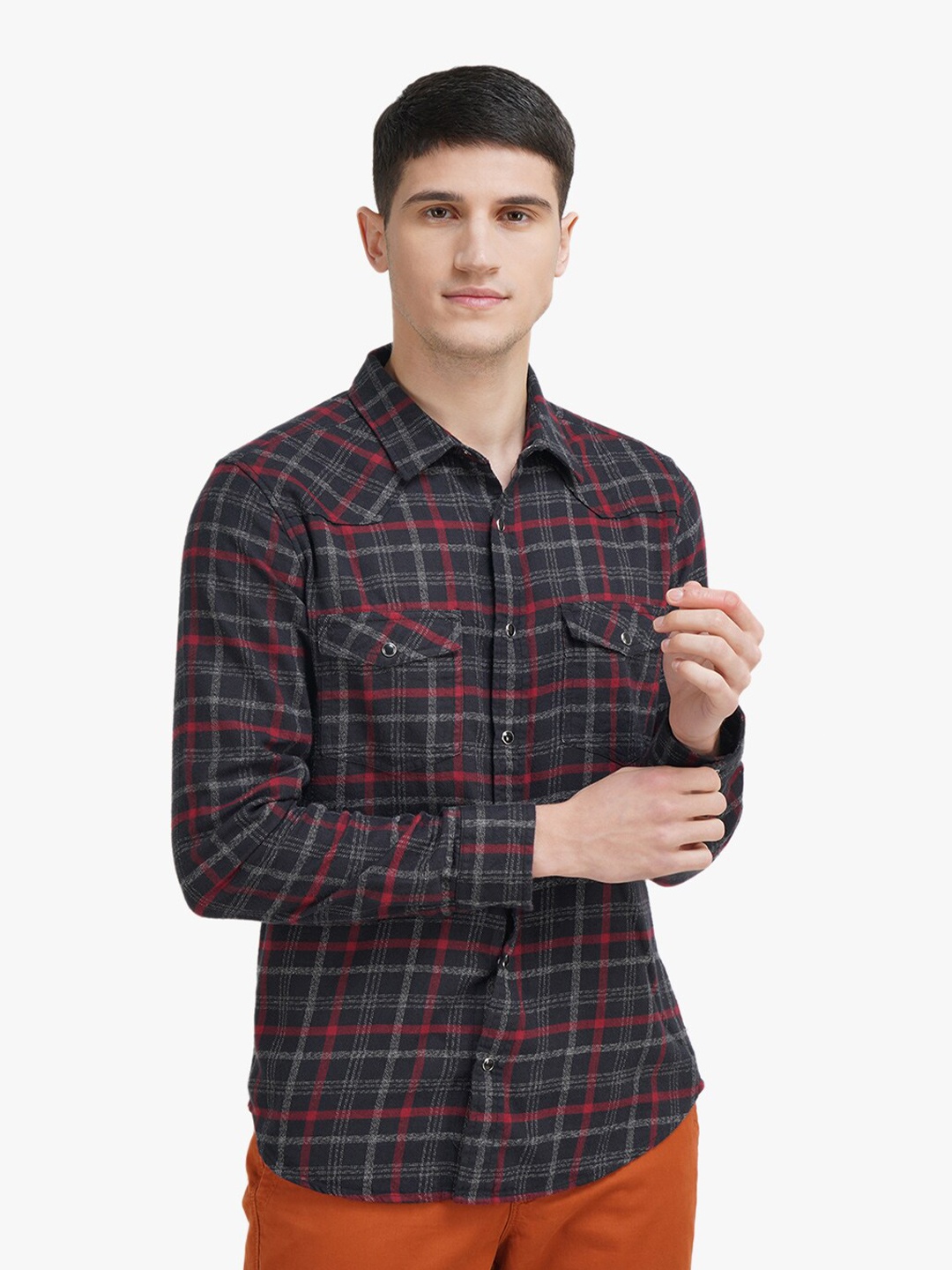United Colors of Benetton Men Multicoloured Slim Fit Tartan Checked Cotton Casual Shirt, Multi
United Colors of Benetton Men Multicoloured Slim Fit Tartan Checked Cotton Casual Shirt, Multi