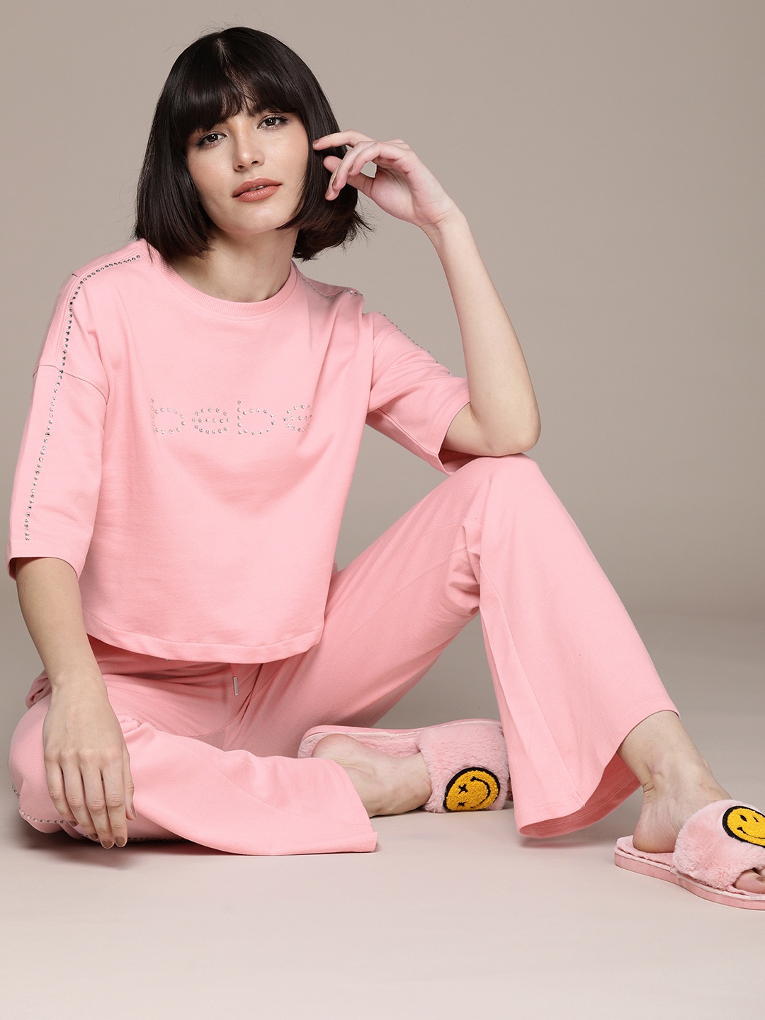 Bebe Women Romance Rose Lounge Solid Pure Cotton Co-Ord Set With Beads Detail, Pink
Bebe Women Romance Rose Lounge Solid Pure Cotton Co-Ord Set With Beads Detail, Pink