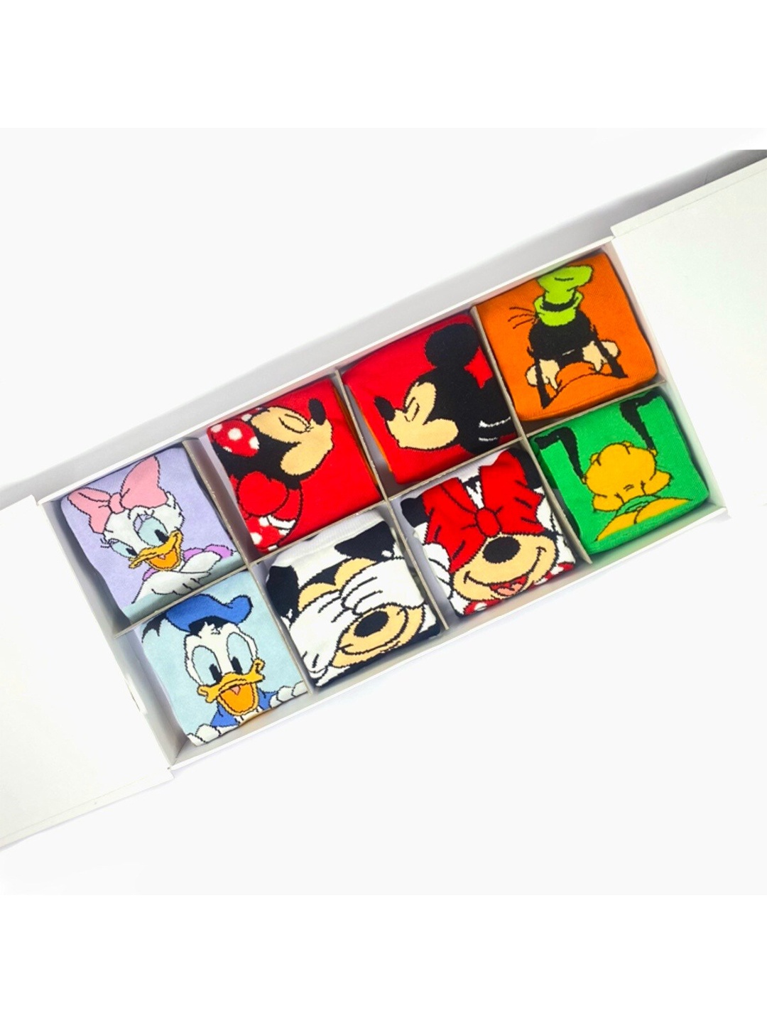 Balenzia X Disney Women Multicolored Mickey & Friends Printed Pack of 8 Ankle Length Socks, Multi
Balenzia X Disney Women Multicolored Mickey & Friends Printed Pack of 8 Ankle Length Socks, Multi