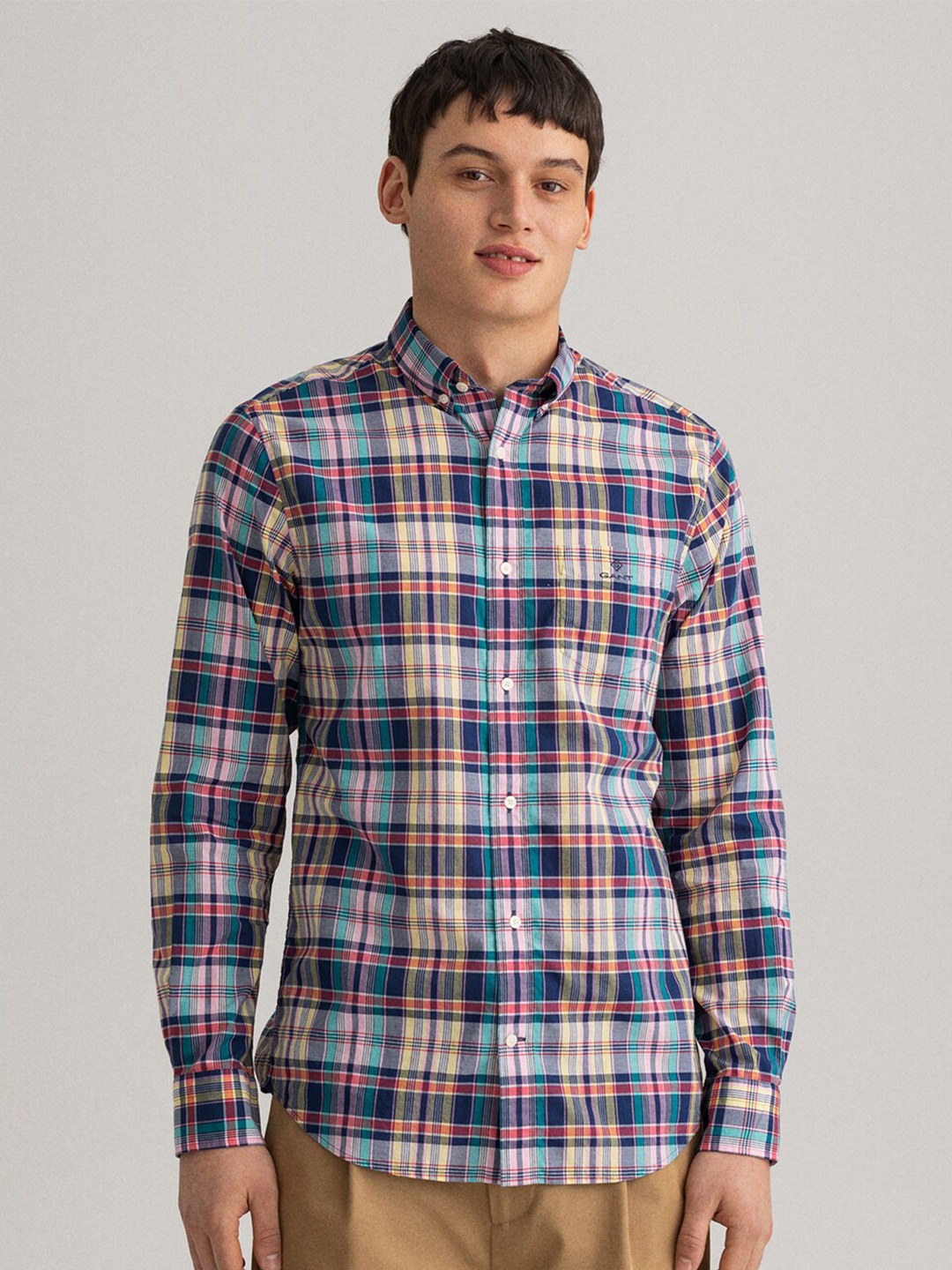 GANT Men Multicoloured Tartan Checked Button-Down Collar Cotton Casual Shirt, Multi
GANT Men Multicoloured Tartan Checked Button-Down Collar Cotton Casual Shirt, Multi