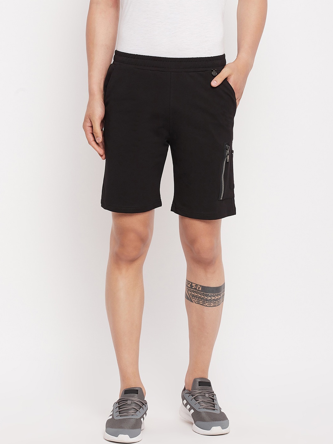 Okane Men Black Cotton Sports Shorts