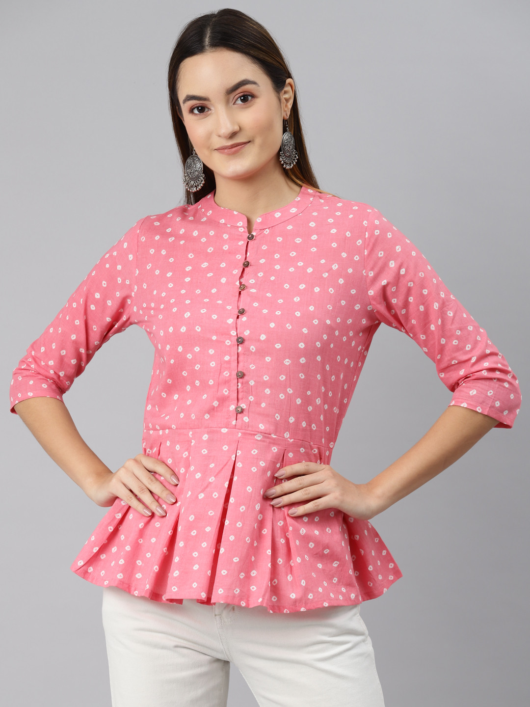MALHAAR Pink & White Bandhani Printed Pure Cotton Kurti
MALHAAR Pink & White Bandhani Printed Pure Cotton Kurti