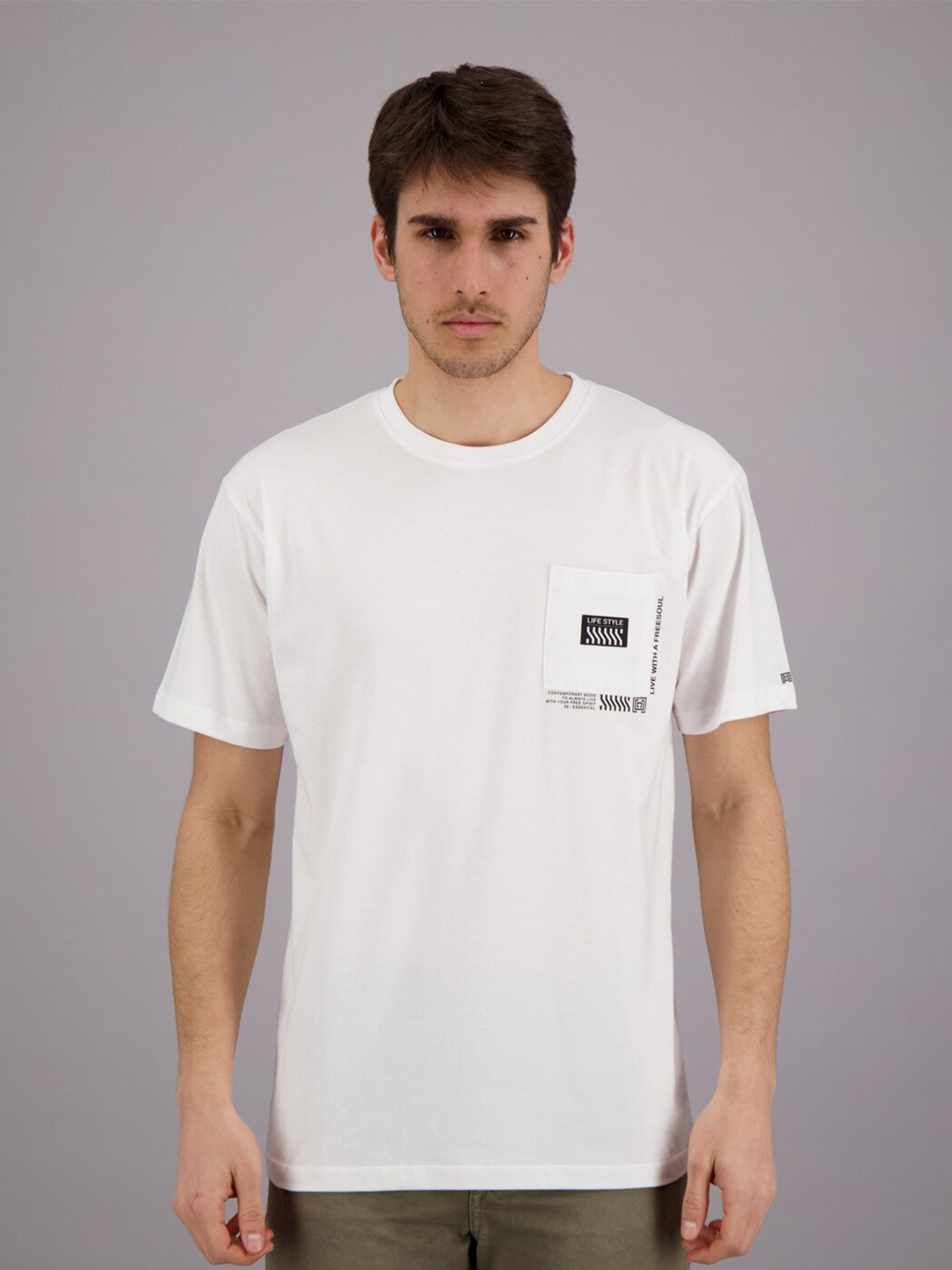 FREESOUL Men White T-shirt
FREESOUL Men White T-shirt