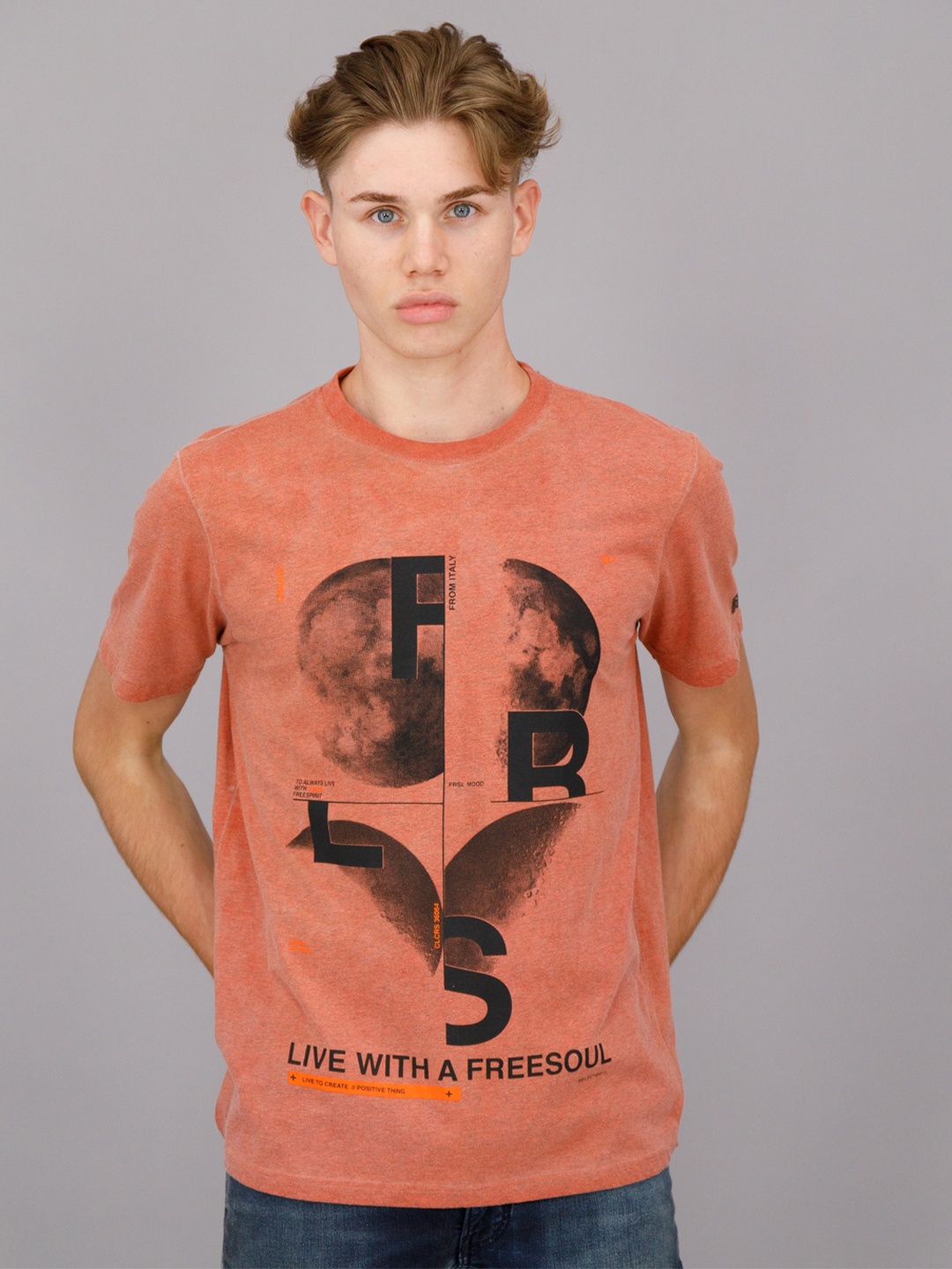 FREESOUL Men Orange Graphic Printed T-shirt