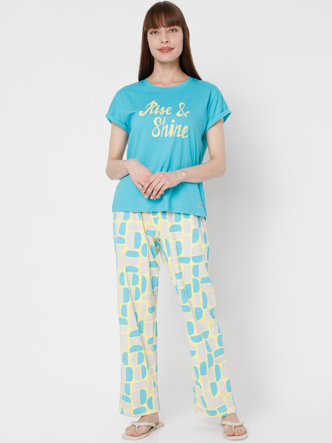 Vero Moda Women Turquoise Blue & Yellow Printed Cotton Night suit