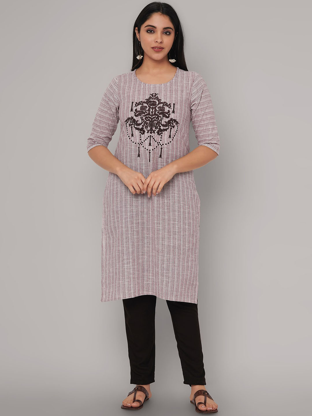 Sanganeri Kurti Women Grey Embroidered Thread Work Pure Cotton Kurta with Trousers
Sanganeri Kurti Women Grey Embroidered Thread Work Pure Cotton Kurta with Trousers