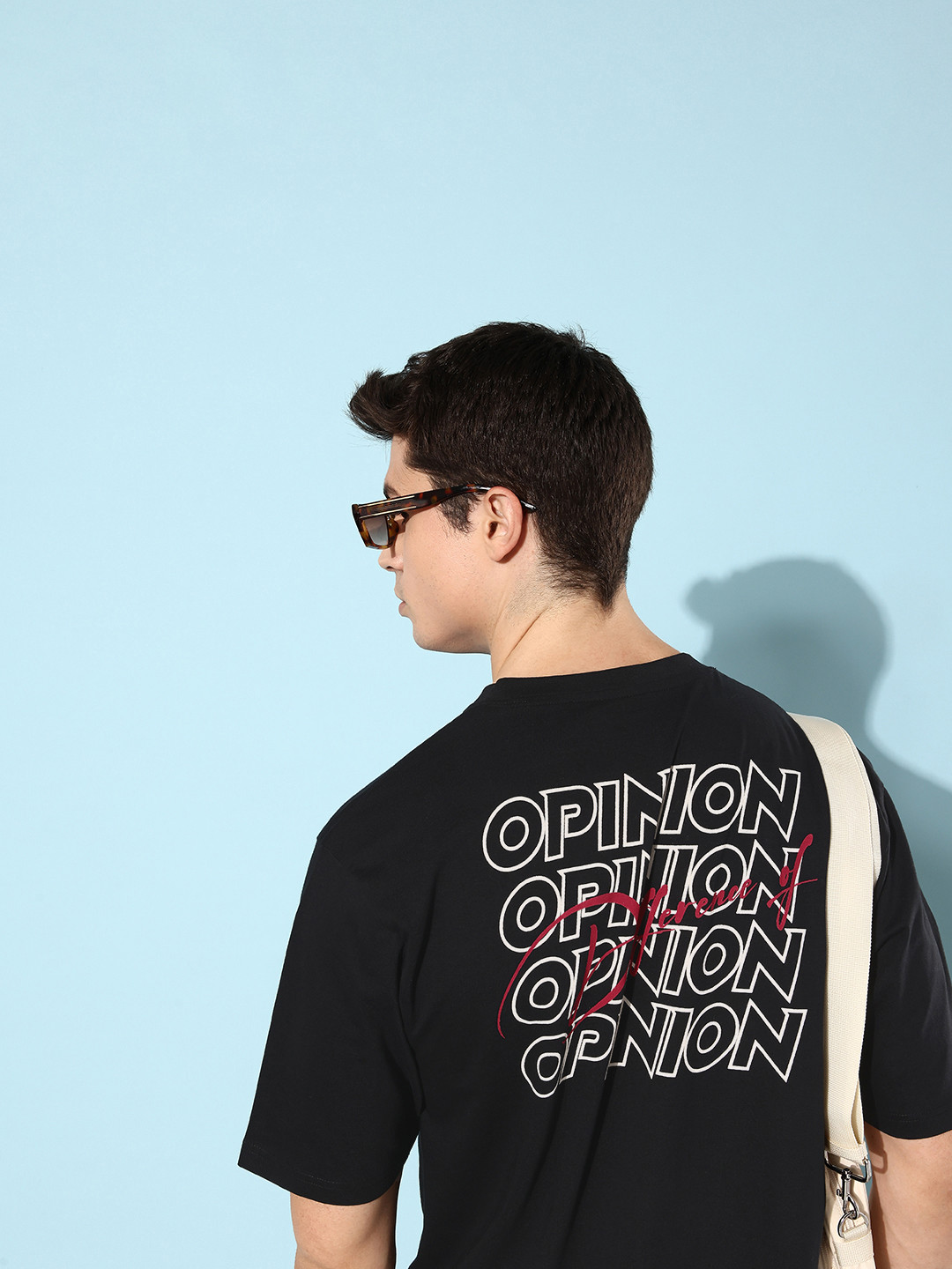 Difference of Opinion Men Black & White Pure Cotton Typography Printed Loose T-shirt 
Difference of Opinion Men Black & White Pure Cotton Typography Printed Loose T-shirt