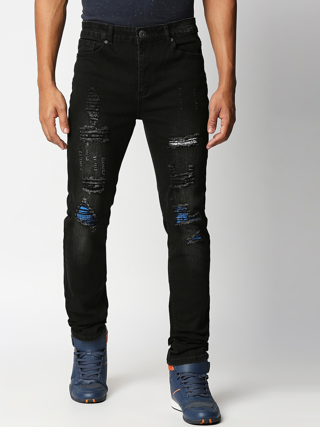 WAIMEA Men Black Skinny Fit Mildly Distressed Light Fade Embellished Stretchable Jeans 
WAIMEA Men Black Skinny Fit Mildly Distressed Light Fade Embellished Stretchable Jeans