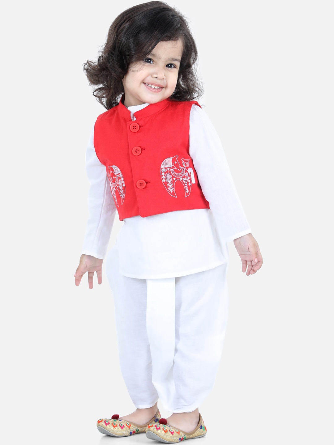 BownBee Boys Red Layered Thread Work Pure Cotton Kurta with Dhoti Pants & Nehru Jacket
BownBee Boys Red Layered Thread Work Pure Cotton Kurta with Dhoti Pants & Nehru Jacket