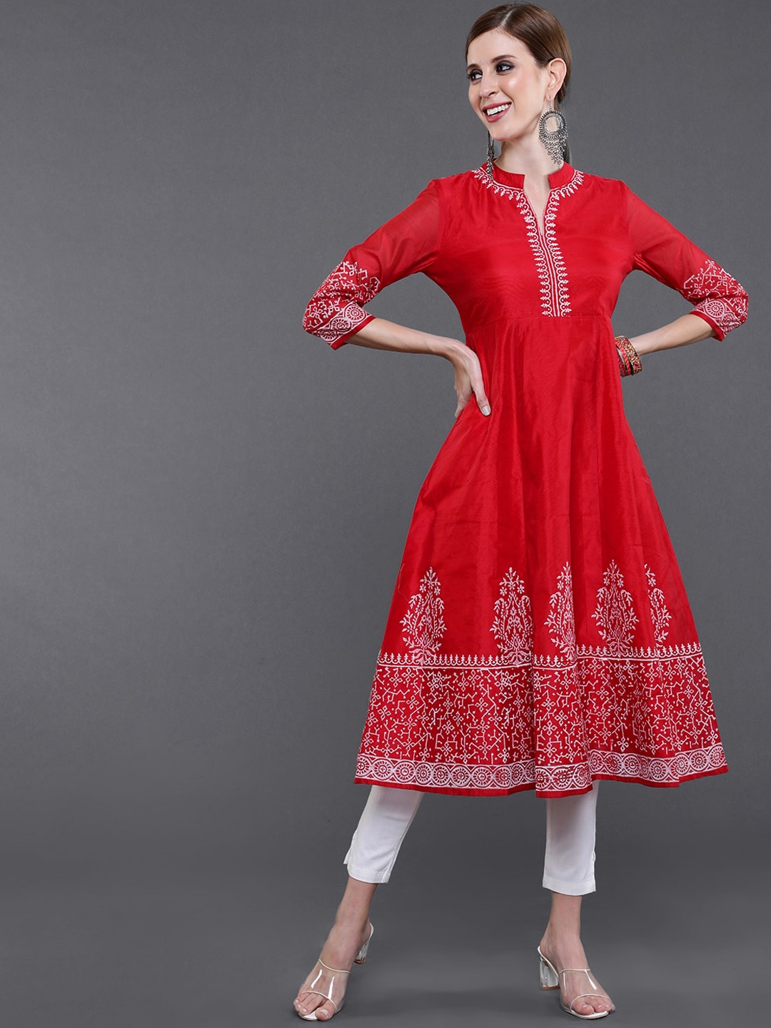 saubhagya Women Red & White Paisley Printed Chanderi Silk Chanderi Silk Anarkali Kurta
saubhagya Women Red & White Paisley Printed Chanderi Silk Chanderi Silk Anarkali Kurta