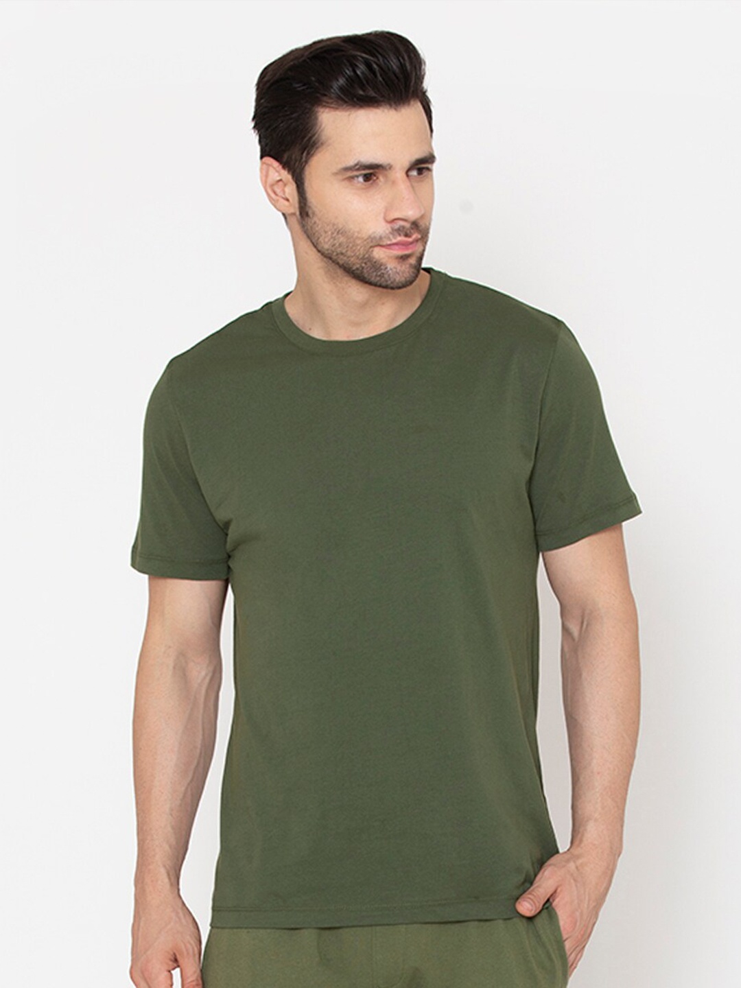 FLAWLESS Men Olive Green T-shirt