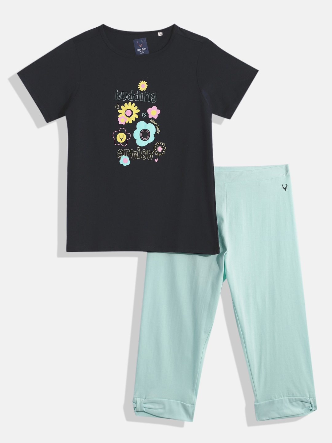 Allen Solly Junior Girls Floral Printed Pure Cotton T-shirt with Capris, Navy blue
Allen Solly Junior Girls Floral Printed Pure Cotton T-shirt with Capris, Navy blue