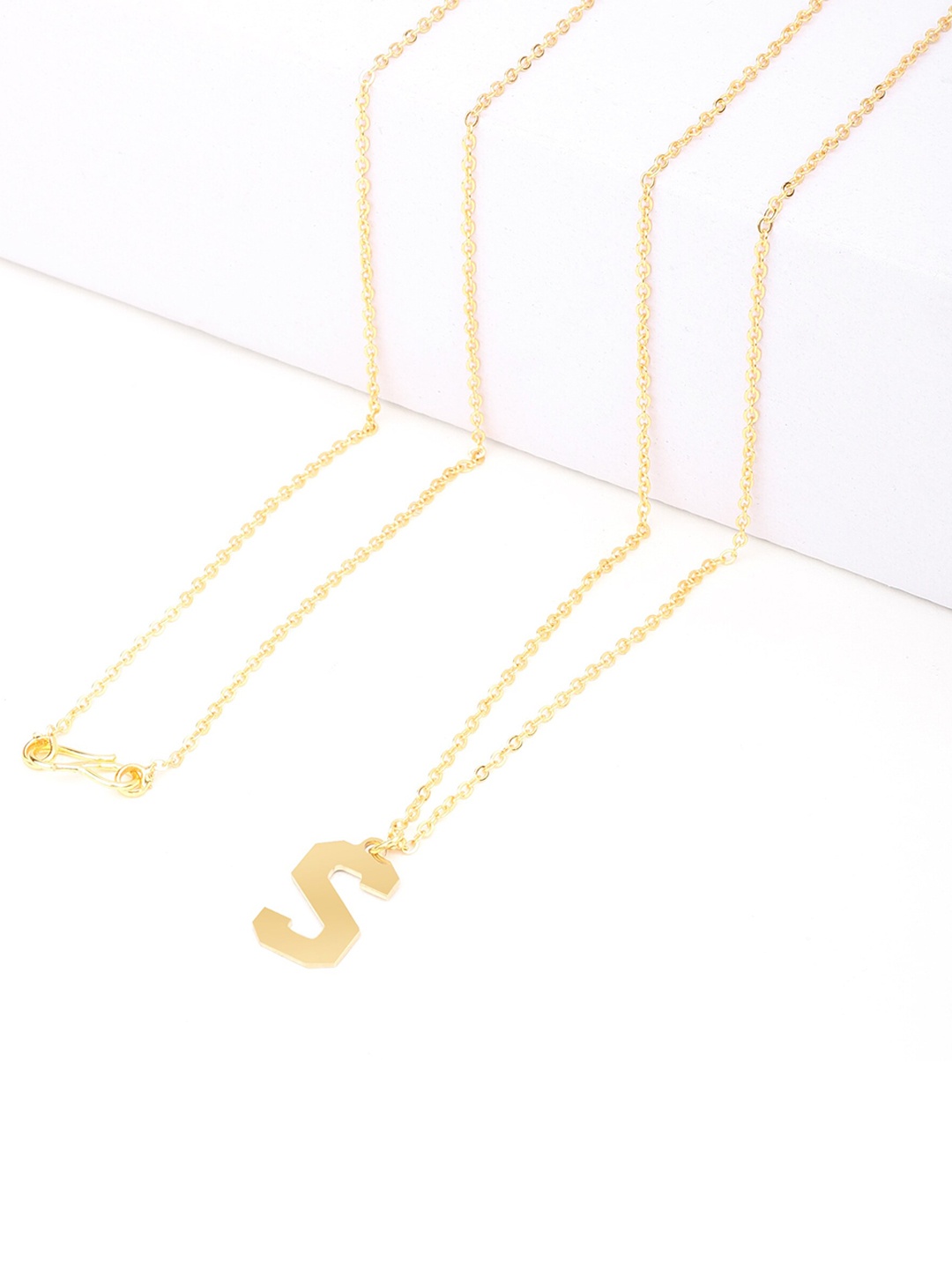 Goldnera Gold-Plated Pendant With Chain