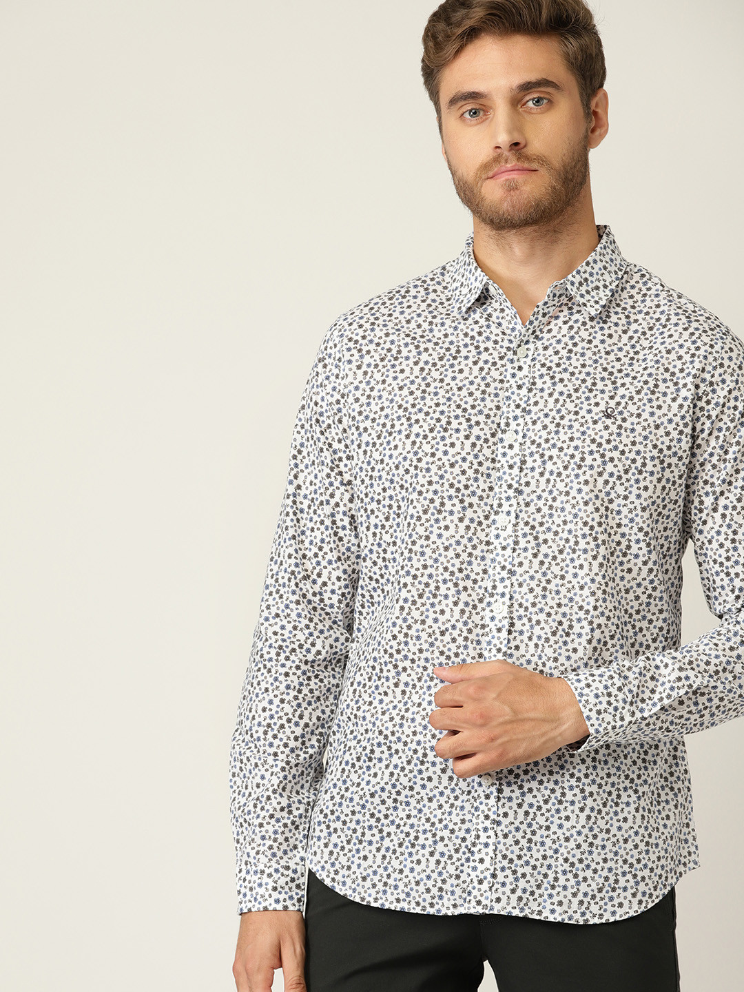 United Colors of Benetton Men White Printed Casual Shirt
United Colors of Benetton Men White Printed Casual Shirt