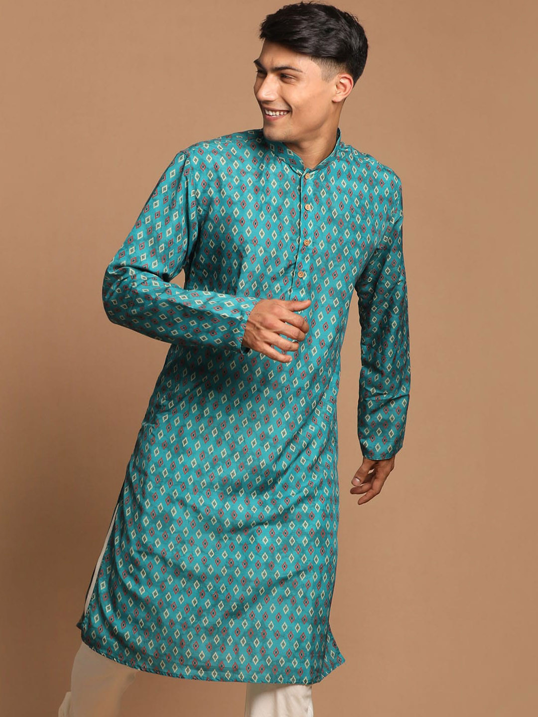 VASTRAMAY Men Geometric Printed Kurta, Green
VASTRAMAY Men Geometric Printed Kurta, Green