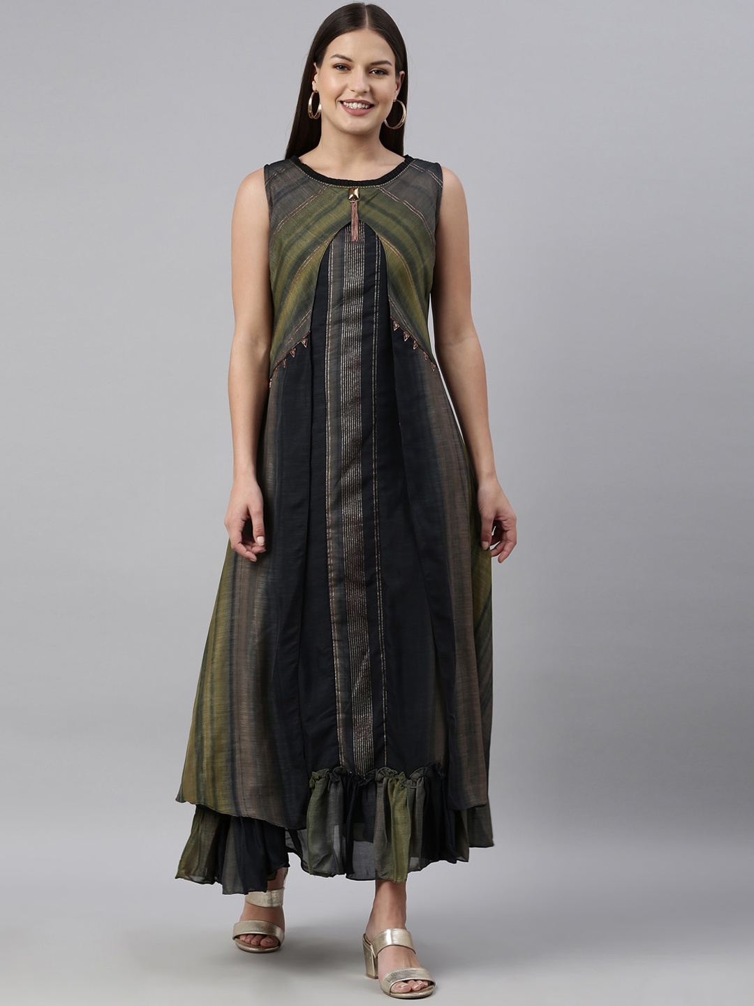 Neerus Women Grey Striped Keyhole Neck Kurta