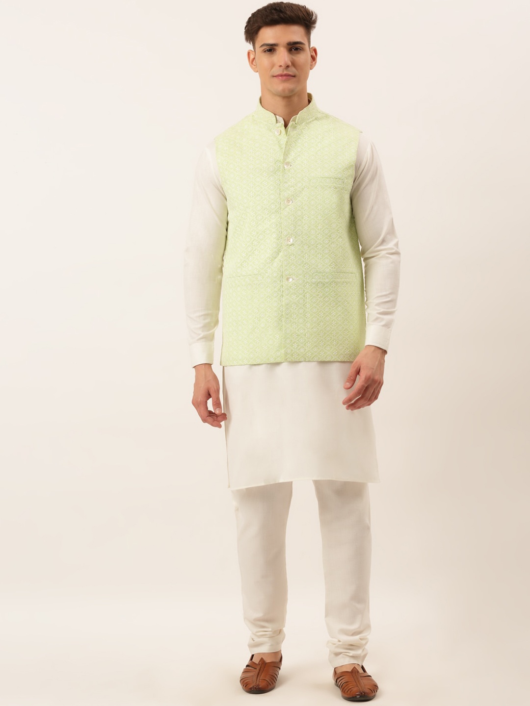 Jompers Men Green Pure Cotton Kurta with Churidar