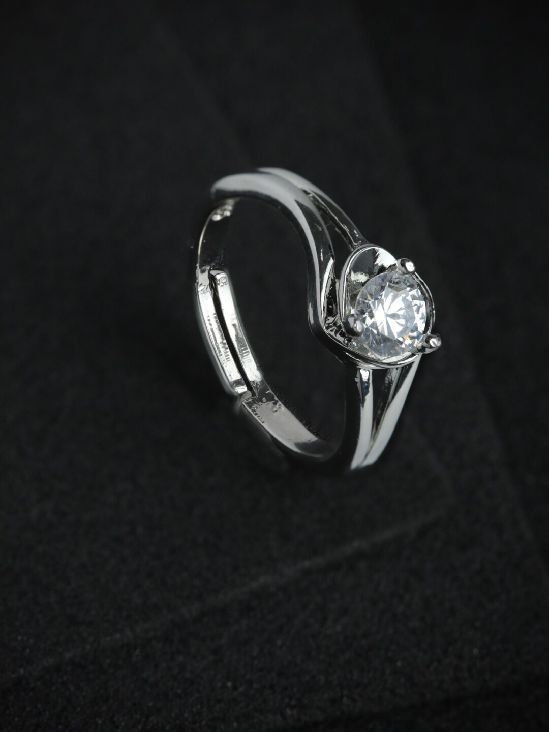 SHEER by Priyaasi 925 Sterling Silver-Plated & White CZ-Studded Adjustable Finger Ring
SHEER by Priyaasi 925 Sterling Silver-Plated & White CZ-Studded Adjustable Finger Ring