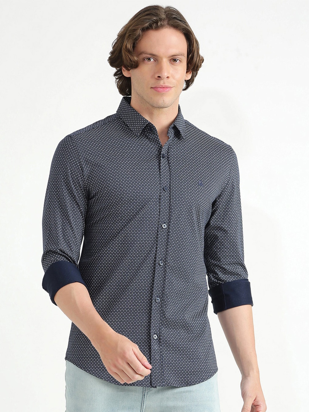 United Colors of Benetton Men Navy Blue & White Slim Fit Printed Cotton Casual Shirt
United Colors of Benetton Men Navy Blue & White Slim Fit Printed Cotton Casual Shirt