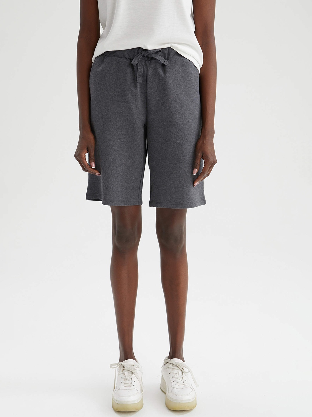 DeFacto Women Charcoal Solid Regular Shorts