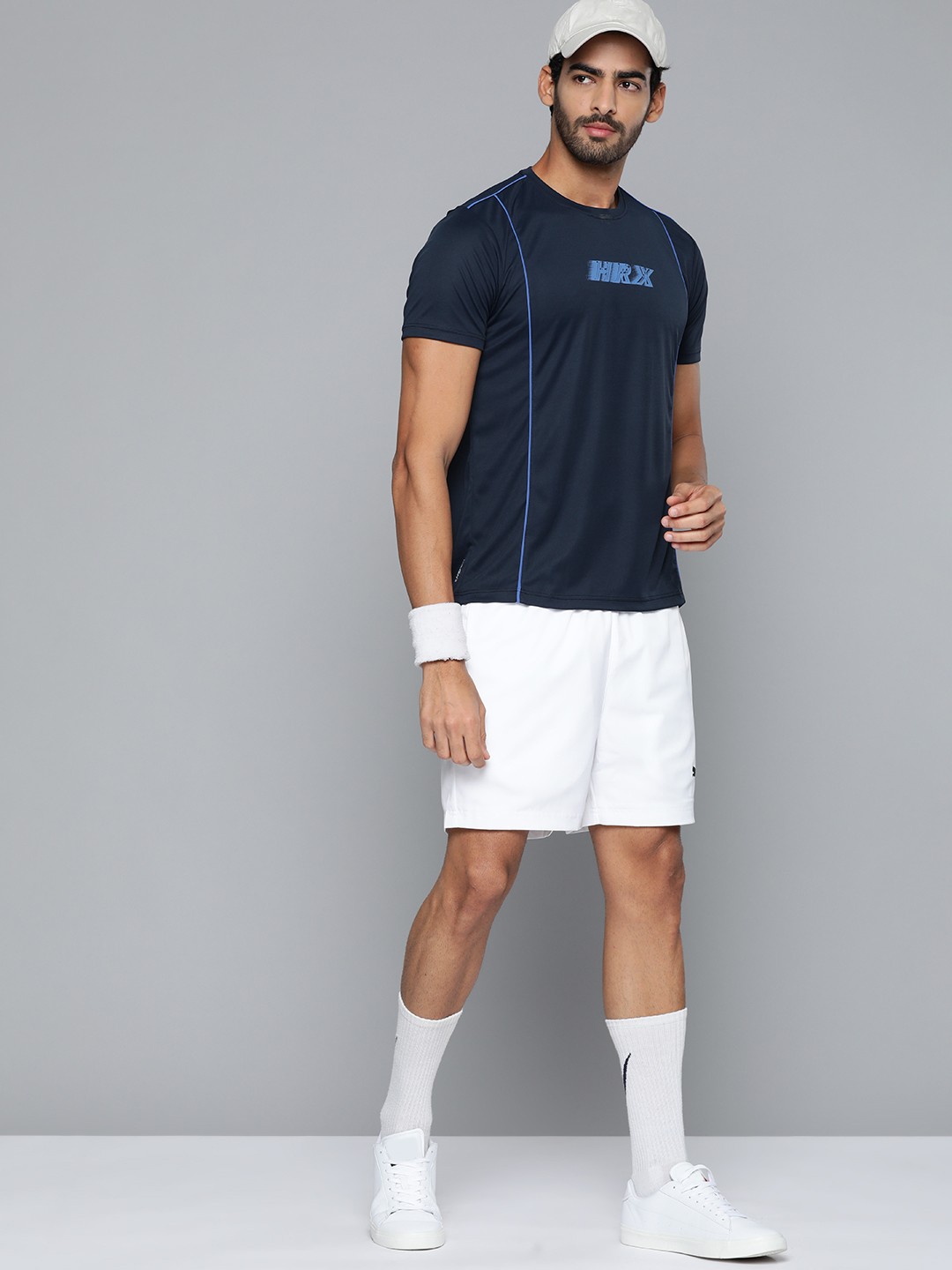 HRX By Hrithik Roshan Racketsport Men Moonlit Ocean Rapid-Dry Brand Carrier T-shirt, Navy blue
HRX By Hrithik Roshan Racketsport Men Moonlit Ocean Rapid-Dry Brand Carrier T-shirt, Navy blue