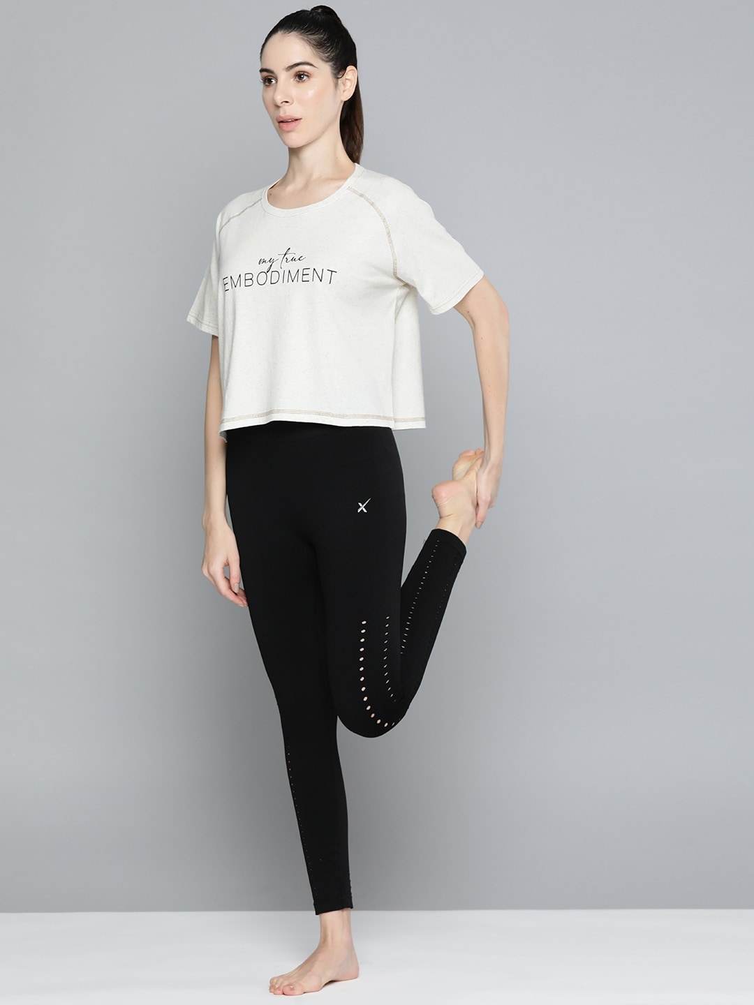 HRX By Hrithik Roshan Yoga Women Oatmeal Melange Organic Cotton Typography T-shirts, Off white
HRX By Hrithik Roshan Yoga Women Oatmeal Melange Organic Cotton Typography T-shirts, Off white