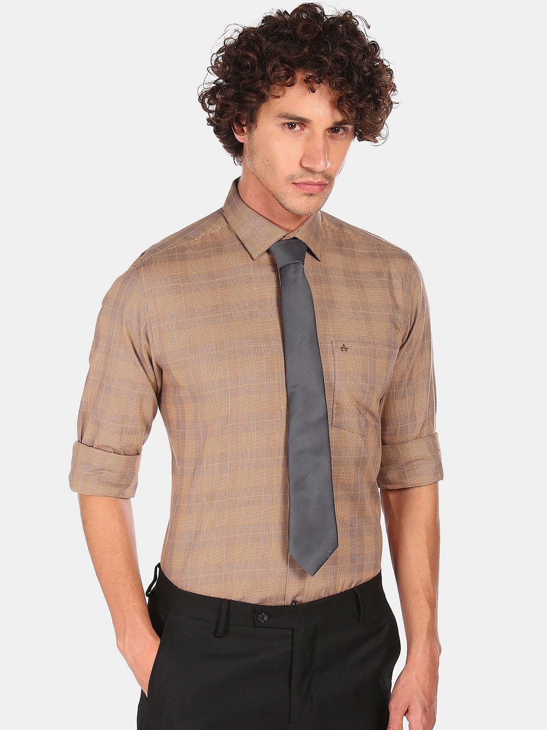 Arrow Men Yellow Slim Fit Checked Casual Shirt