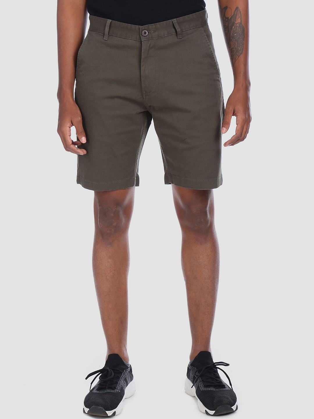 Aeropostale Men Green Solid Shorts