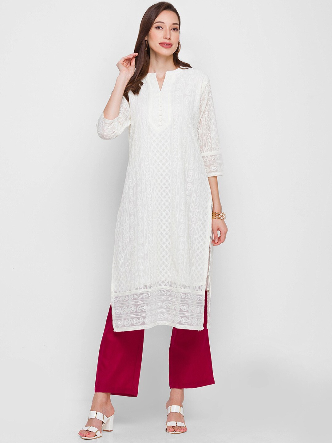 ZOLA Women Off White Ethnic Motifs Embroidered Flared Sleeves Chikankari Georgette Kurta
ZOLA Women Off White Ethnic Motifs Embroidered Flared Sleeves Chikankari Georgette Kurta