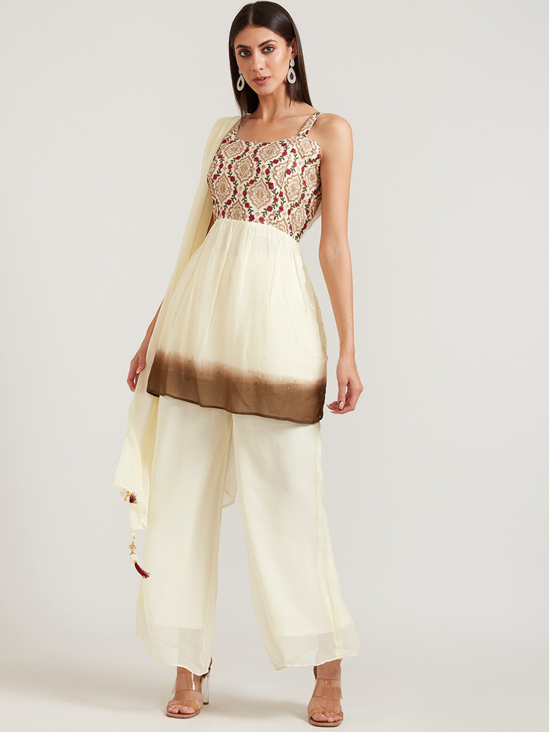 Neerus Women Cream-Coloured & Brown Floral Printed Kurta with Palazzos & With Dupatta
Neerus Women Cream-Coloured & Brown Floral Printed Kurta with Palazzos & With Dupatta
