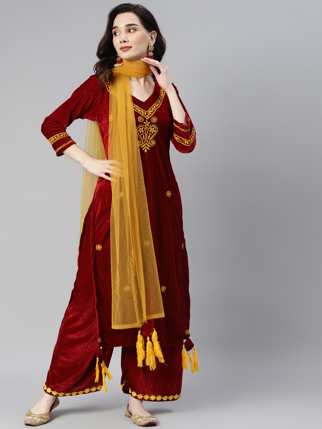 SHADES Women Maroon Ethnic Motifs Embroidered Chikankari Velvet Kurta with Palazzos & With Dupatta
SHADES Women Maroon Ethnic Motifs Embroidered Chikankari Velvet Kurta with Palazzos & With Dupatta