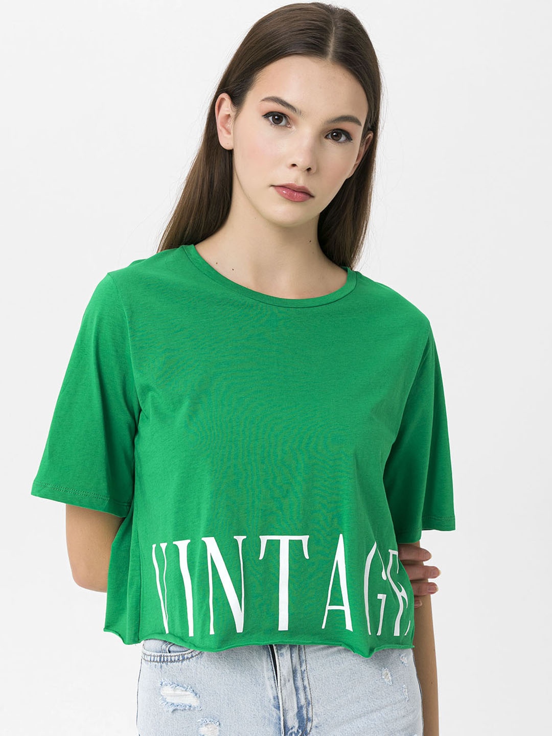 Miss Poem Women Green & White Typography Printed Drop-Shoulder Sleeves Pure Cotton T-shirt
Miss Poem Women Green & White Typography Printed Drop-Shoulder Sleeves Pure Cotton T-shirt