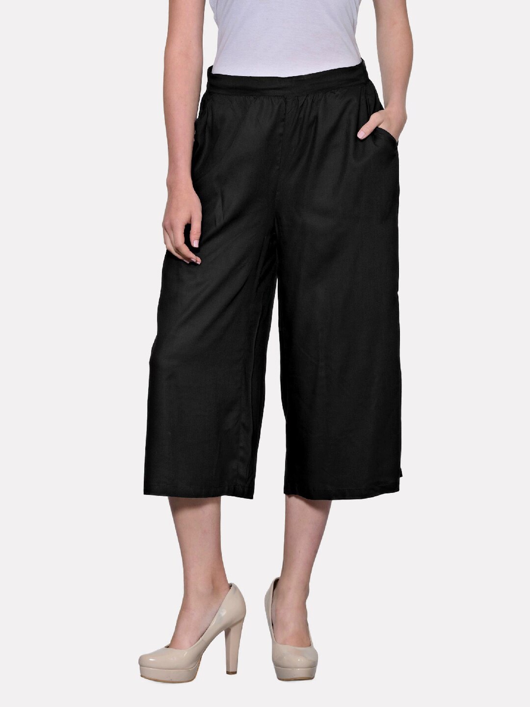 PATRORNA Plus Size Women Black Capris