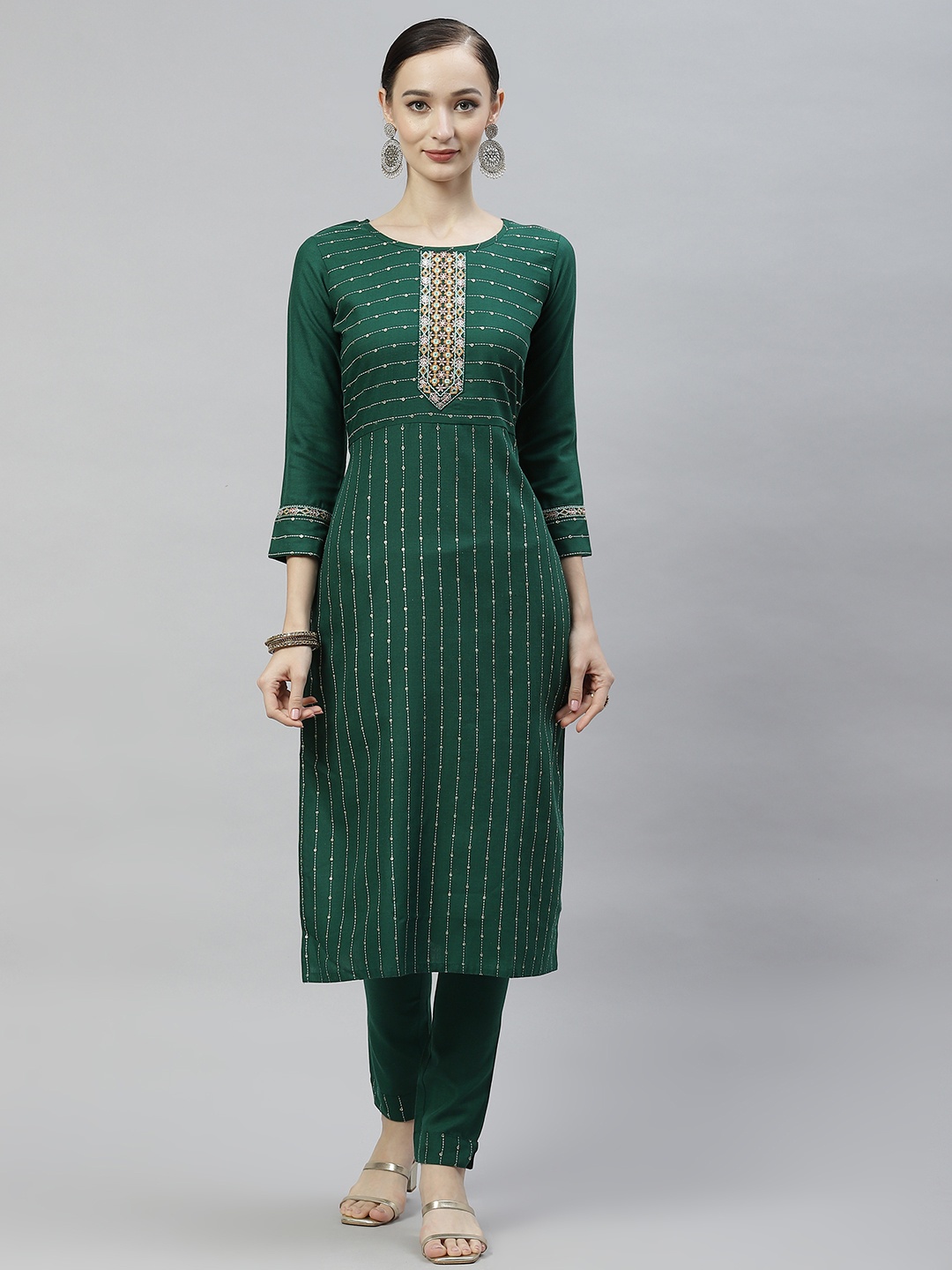 SheWill Women Green Striped Embroidered Yoke Detail Foil Printed Kurta with Trousers
SheWill Women Green Striped Embroidered Yoke Detail Foil Printed Kurta with Trousers