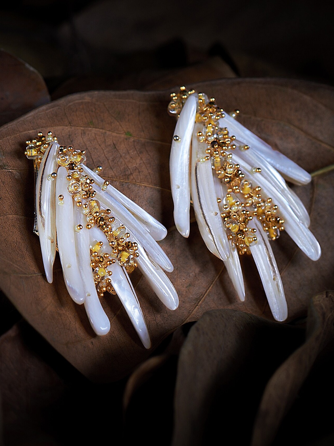 D'oro Beige Gold Plated Contemporary Drop Earrings