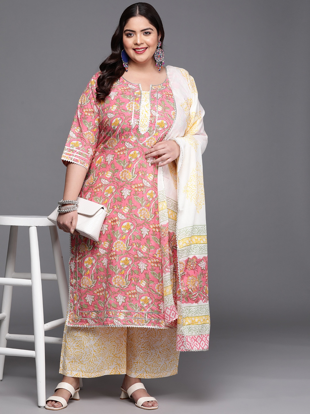 EXTRA LOVE BY LIBAS Women Pink Floral Printed Gotta Patti Pure Cotton Kurta with Palazzos & With Dupatta
EXTRA LOVE BY LIBAS Women Pink Floral Printed Gotta Patti Pure Cotton Kurta with Palazzos & With Dupatta