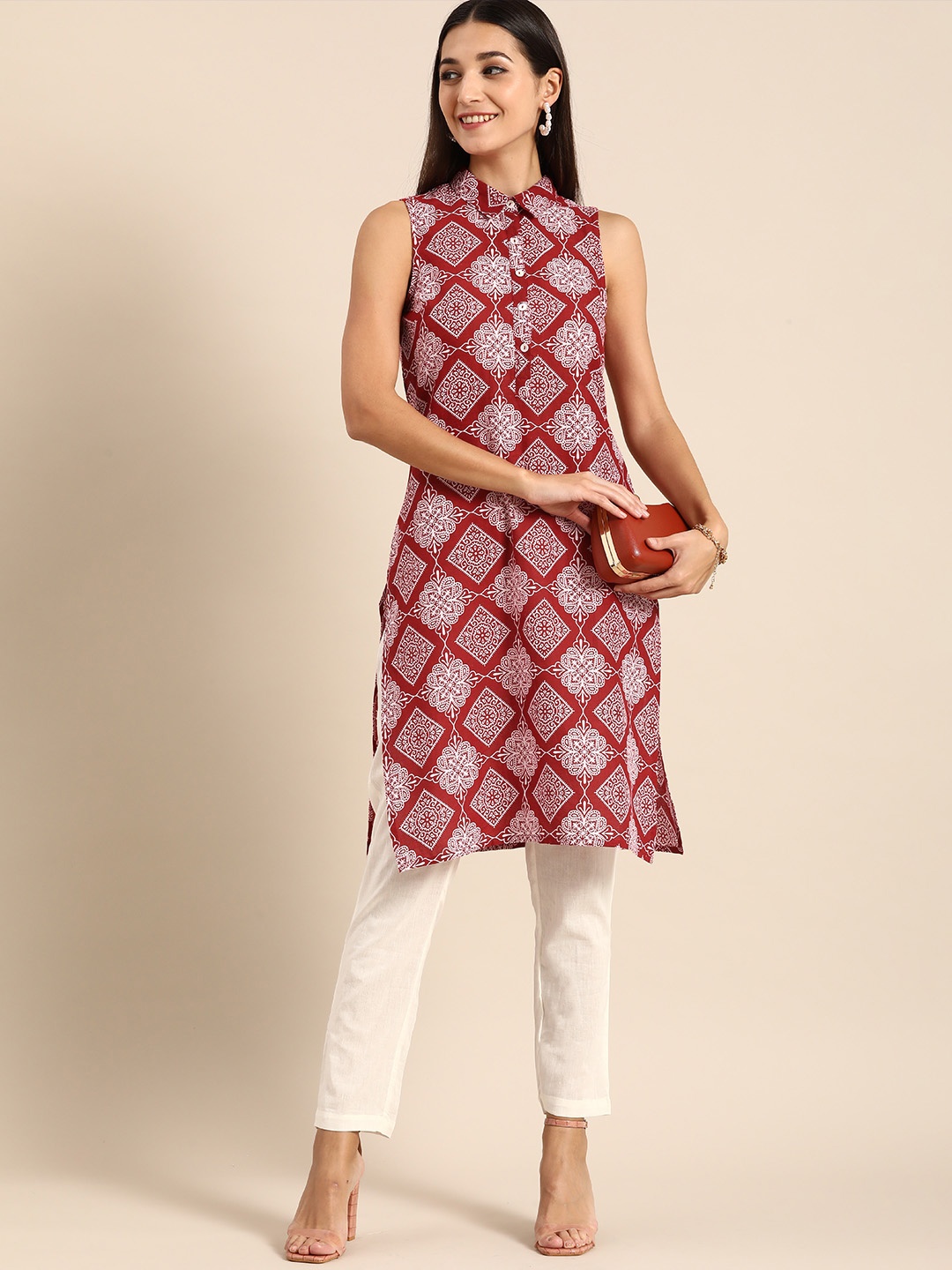 all about you Women Maroon Ethnic Motifs Printed Pure Cotton Kurta with Trousers
all about you Women Maroon Ethnic Motifs Printed Pure Cotton Kurta with Trousers