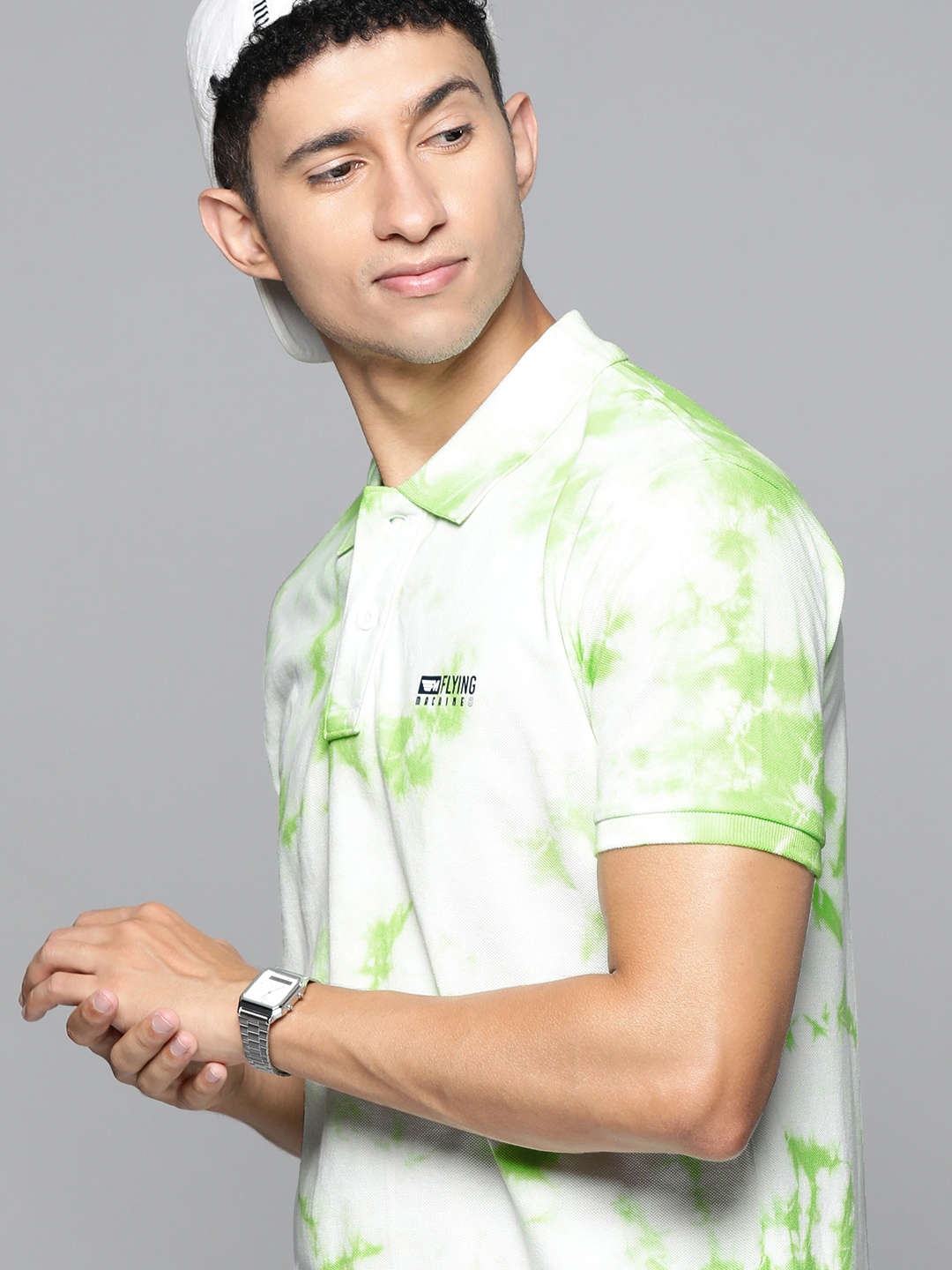 Flying Machine Men Green & Off White Abstract Printed Polo Collar Slim Fit Casual T-shirt
Flying Machine Men Green & Off White Abstract Printed Polo Collar Slim Fit Casual T-shirt
