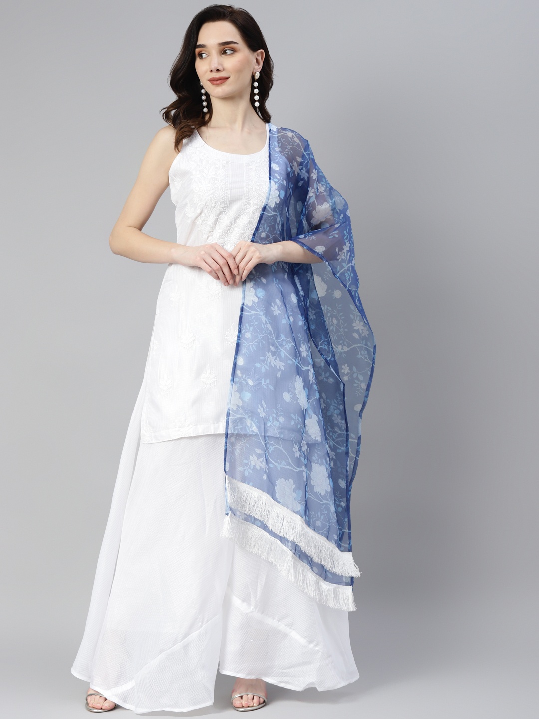 SHADES Women White Ethnic Motifs Chikankari Pure Cotton Kurta with Palazzos With Dupatta
SHADES Women White Ethnic Motifs Chikankari Pure Cotton Kurta with Palazzos With Dupatta