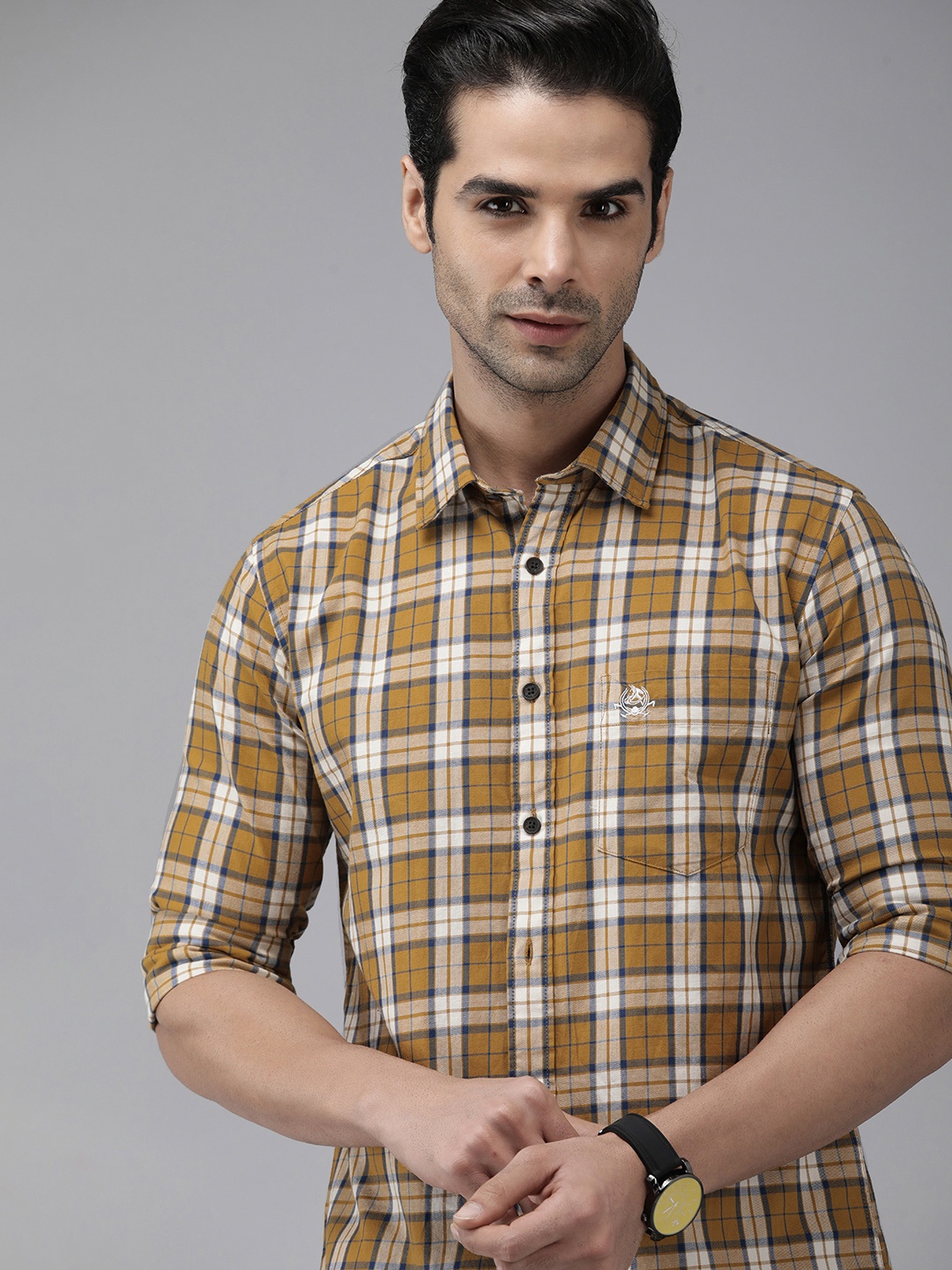 U S Polo Assn Men Mustard Yellow & Off White Tailored Fit Checked Pure Cotton Casual Shirt
U S Polo Assn Men Mustard Yellow & Off White Tailored Fit Checked Pure Cotton Casual Shirt