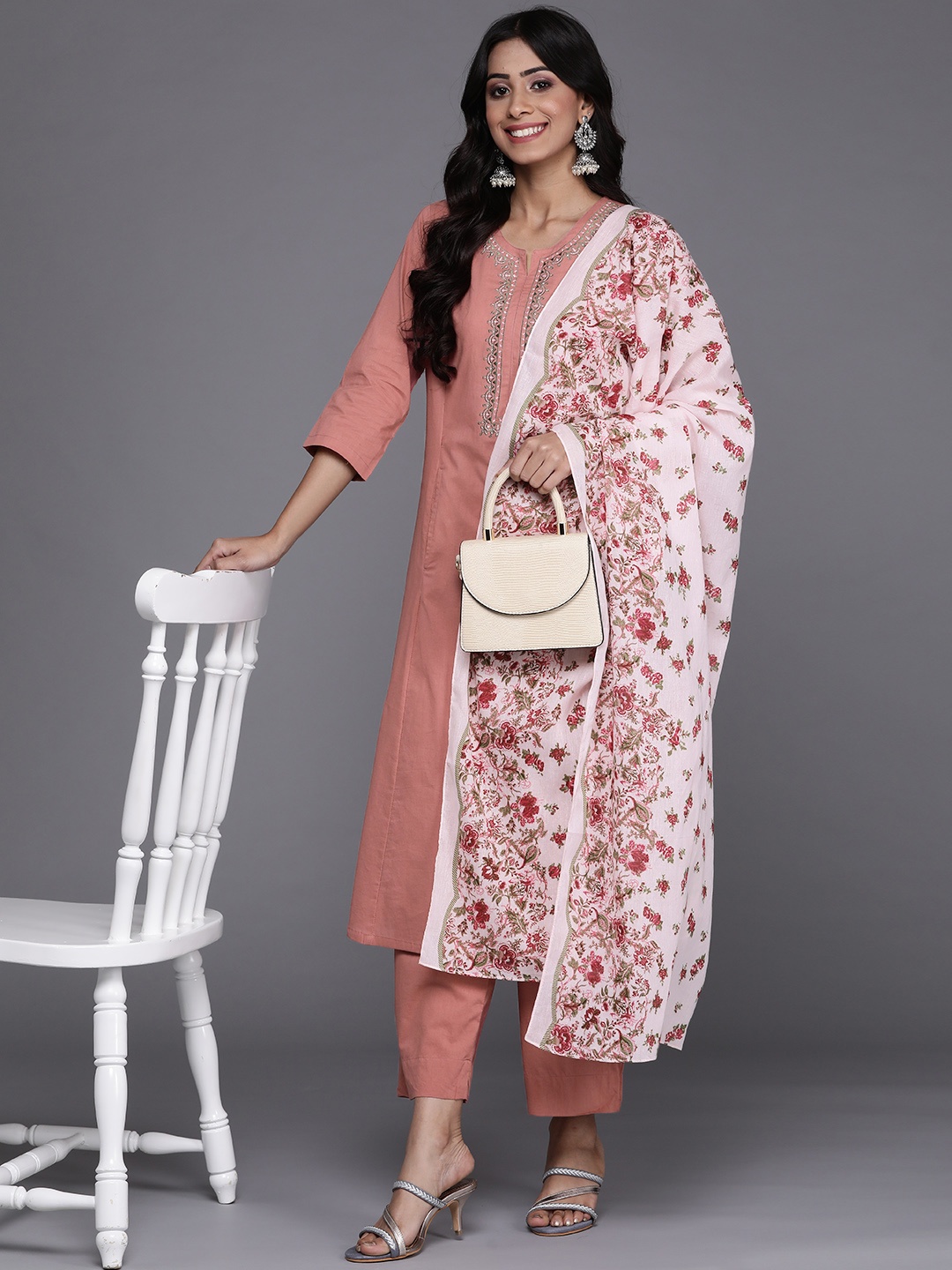 Biba Women Mauve Ethnic Motifs Embroidered Pure Cotton Kurta with Trousers & With Dupatta
Biba Women Mauve Ethnic Motifs Embroidered Pure Cotton Kurta with Trousers & With Dupatta