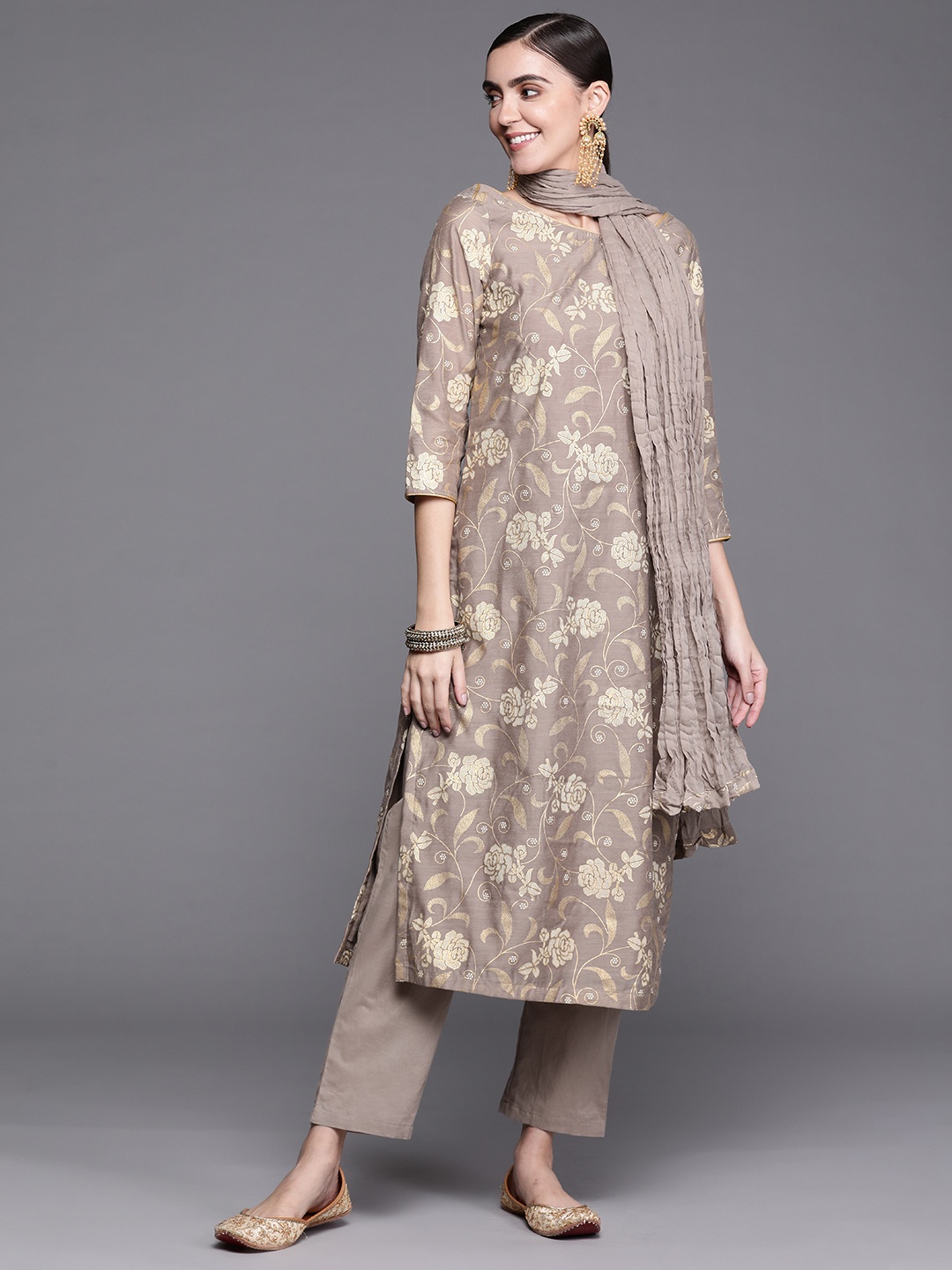 Biba Women Brown & Golden Pure Cotton Ethnic Motifs Printed Kurta & Trousers With Dupatta
Biba Women Brown & Golden Pure Cotton Ethnic Motifs Printed Kurta & Trousers With Dupatta