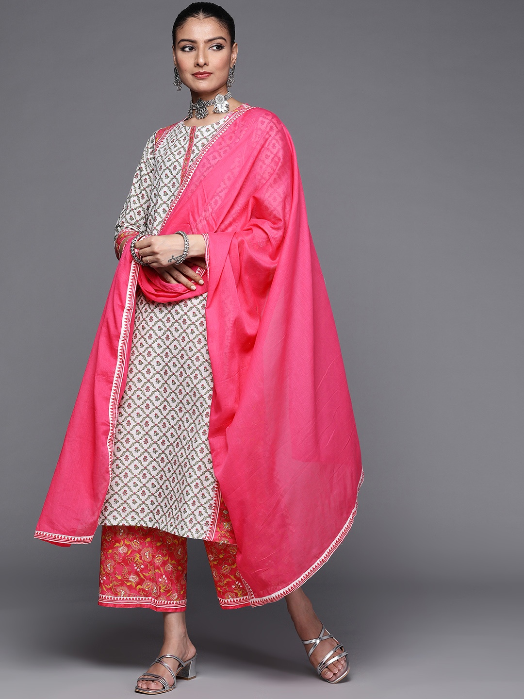 Biba Women White & Pink Ethnic Motifs Printed Cotton Kurta with Palazzos & With Dupatta
Biba Women White & Pink Ethnic Motifs Printed Cotton Kurta with Palazzos & With Dupatta