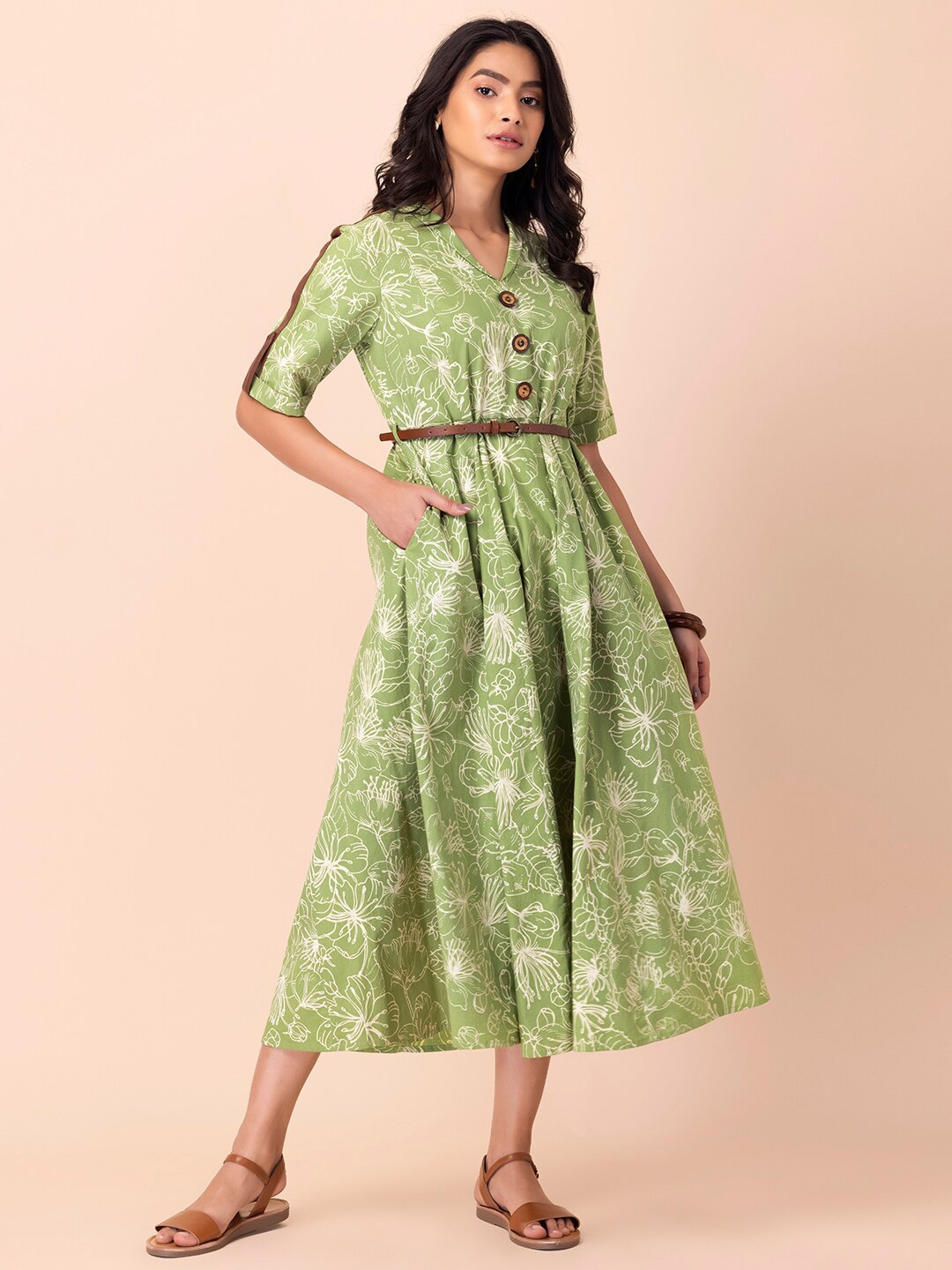 Earthen BY INDYA Green & White Floral Ethnic A-Line Cotton Midi Dress with Leather Belt
Earthen BY INDYA Green & White Floral Ethnic A-Line Cotton Midi Dress with Leather Belt