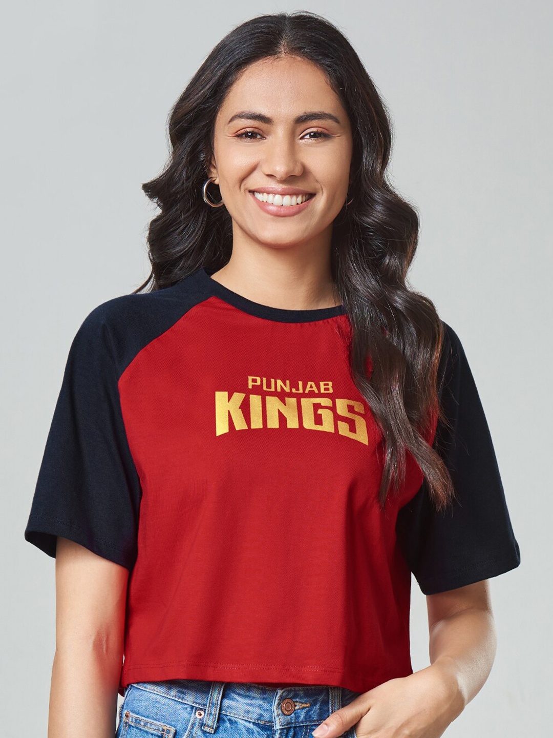 The Souled Store Women Red PBKS The Kings Are Coming Typography Print Oversized Crop Top
The Souled Store Women Red PBKS The Kings Are Coming Typography Print Oversized Crop Top