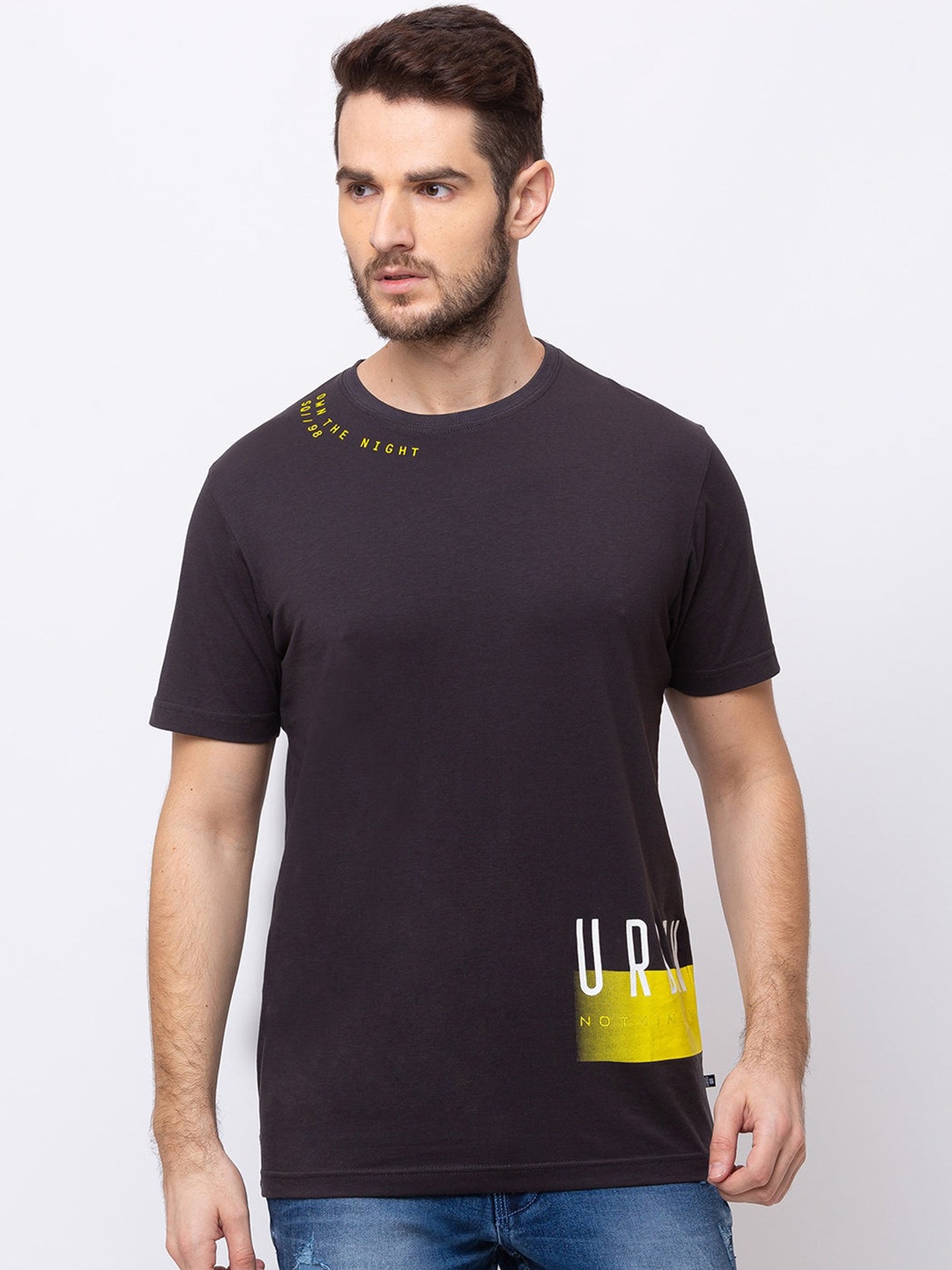 Status Quo Men Grey Typography Printed Raw Edge T-shirt