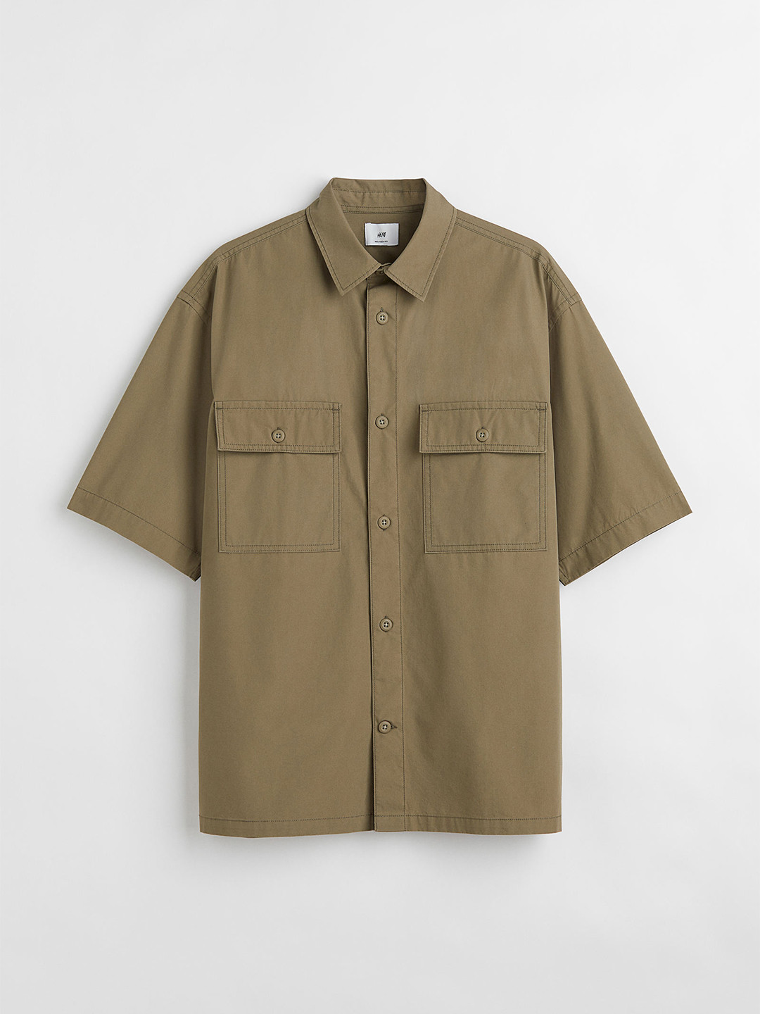 H&M Men Olive Green Relaxed Fit Short-sleeved Utility Shirt
H&M Men Olive Green Relaxed Fit Short-sleeved Utility Shirt